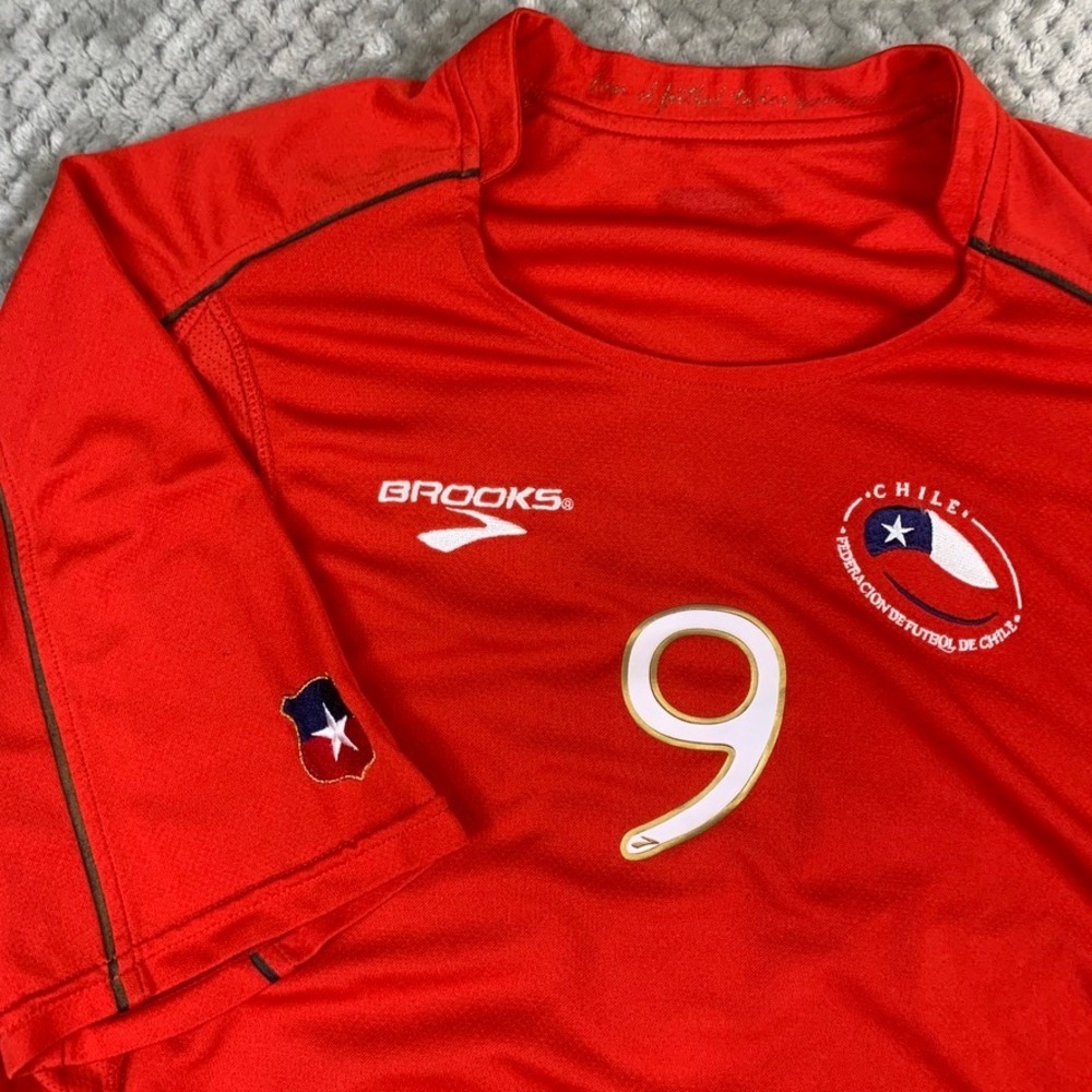 Brooks Chile National Team Soccer Jersey Red Number 9 AirCool Mens Large